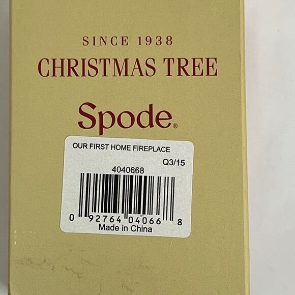 Spode Christmas Tree Ornament Fireplace Our First Home 2015 - Picture 5 of 6